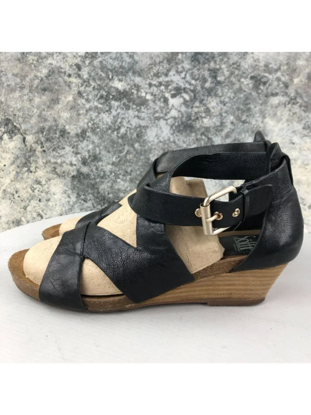 Sofft Women's Size 7.5M Vara Black Leather Open Toe Wedge Heel Sandals